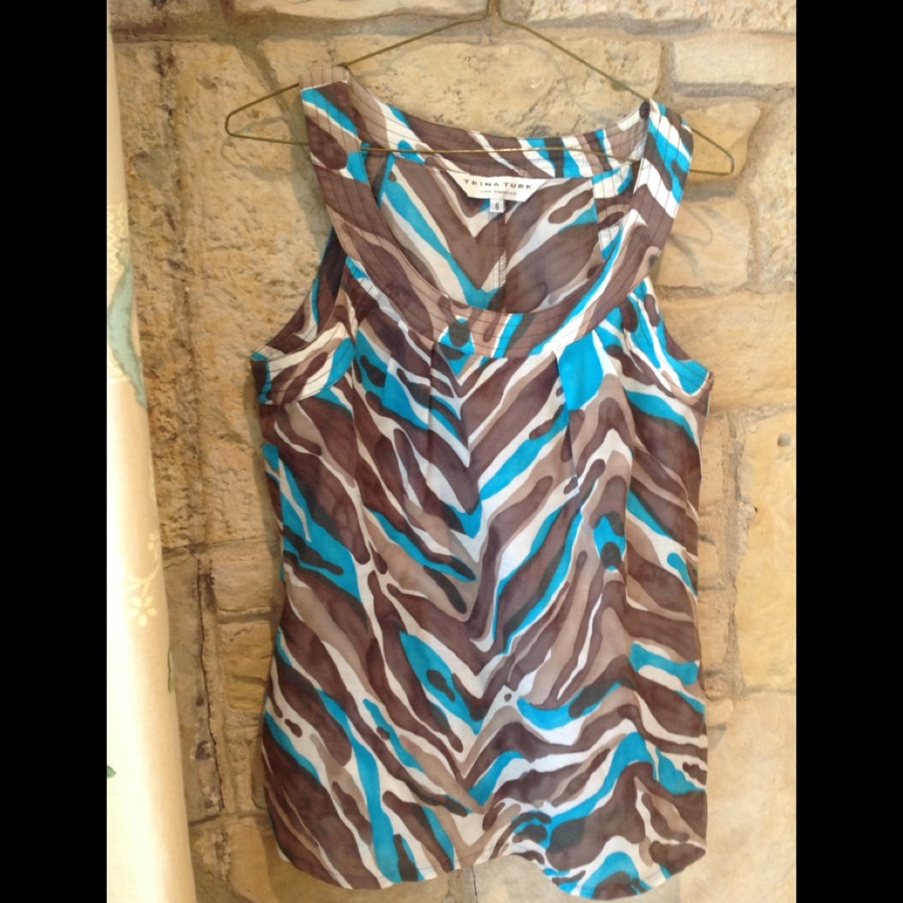 Sleeveless top